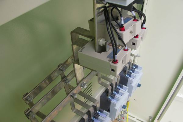 国营红光农场配电柜-应急照明配电柜使用对工作人员的具